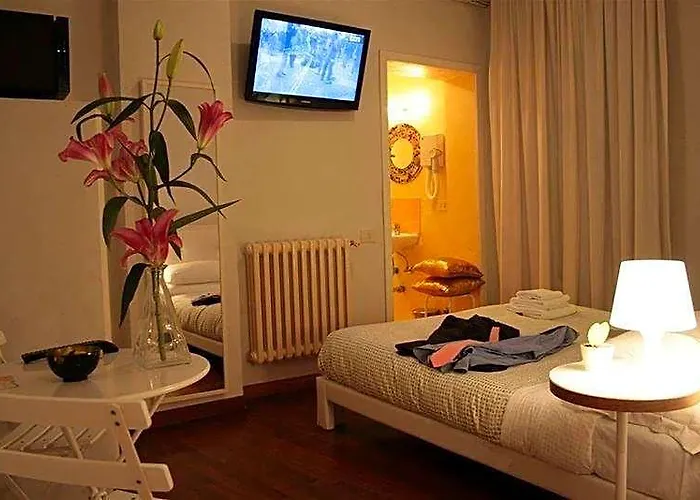 Golden Hotel