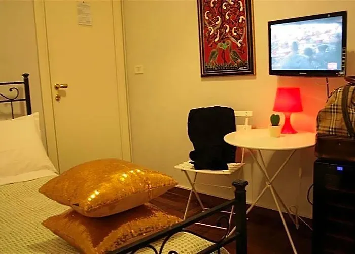 Hotel Golden 3*
